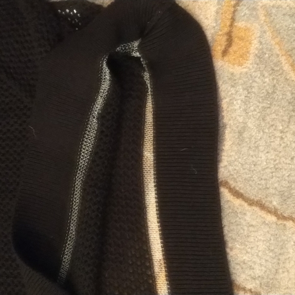 Open knit Michael Stars sweater - Picture 6 of 6